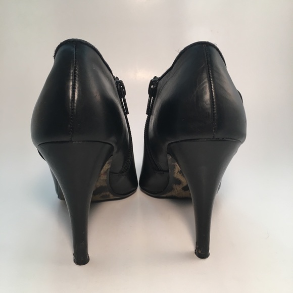 Alfani Edison Black Leather Zip-Up D Ankle Booties - Picture 4 of 8